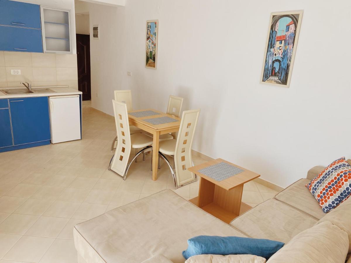 Apartments Sneki Baošići Dış mekan fotoğraf