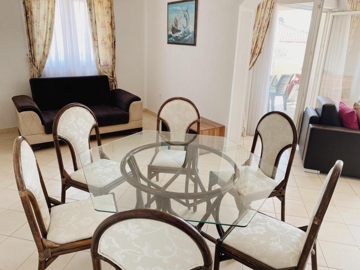 Apartments Sneki Baošići Dış mekan fotoğraf